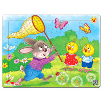 030-139 Thỏ Và Gà Con